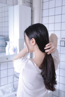 豹子头林冲日扈三娘传奇